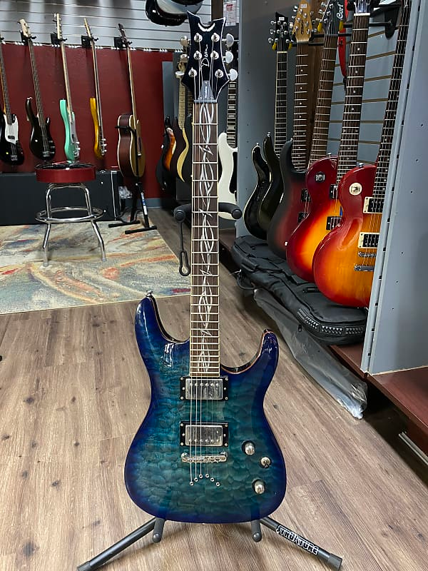 Dean Vendetta 4.0 2000s - Gloss Aqua Burst

